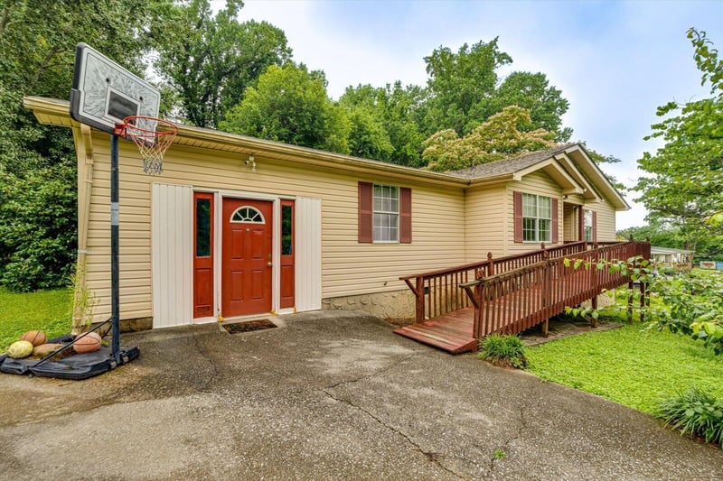 86 Bluff View Cir, Flintstone, GA 30725