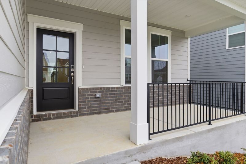 1027 Lionheart Dr, Hermitage, TN 37076