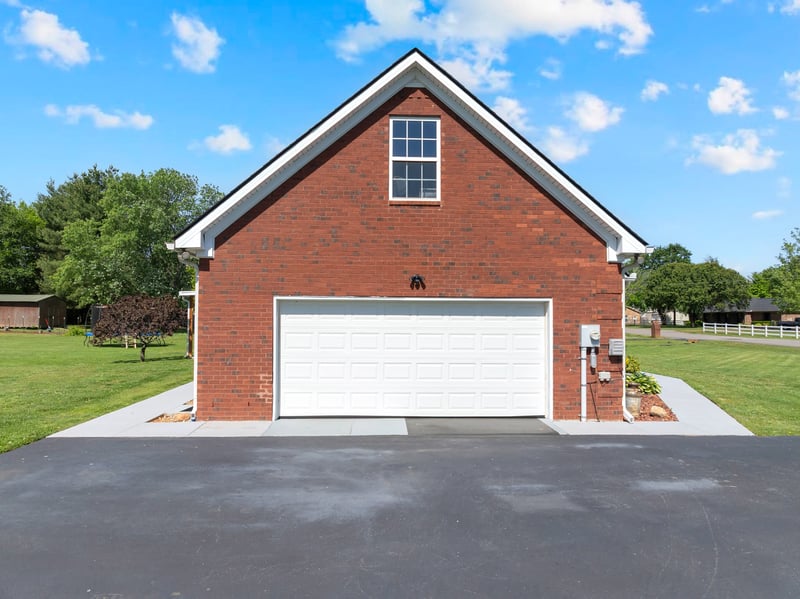 560 Crosswood Ct, Murfreesboro, TN 37127