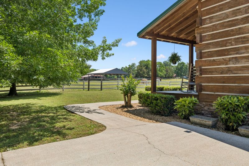 6221 Corinth Rd, Mount Juliet, TN 37122