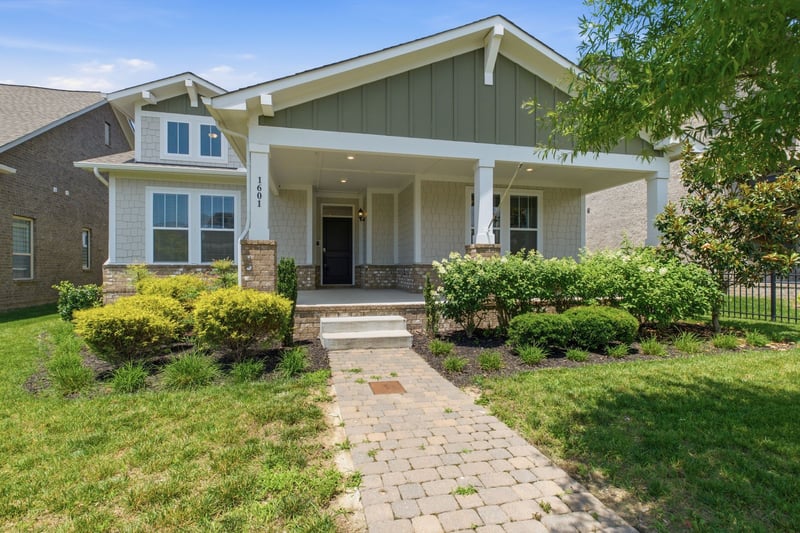 1601 Drakes Creek Rd, Hendersonville, TN 37075