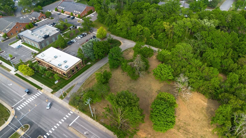 8138 Sawyer Brown Rd, Nashville, TN 37221