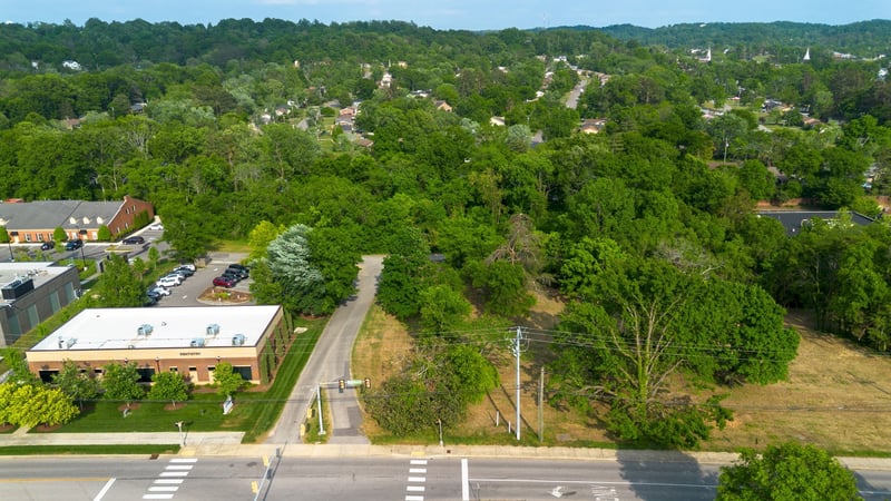 8138 Sawyer Brown Rd, Nashville, TN 37221