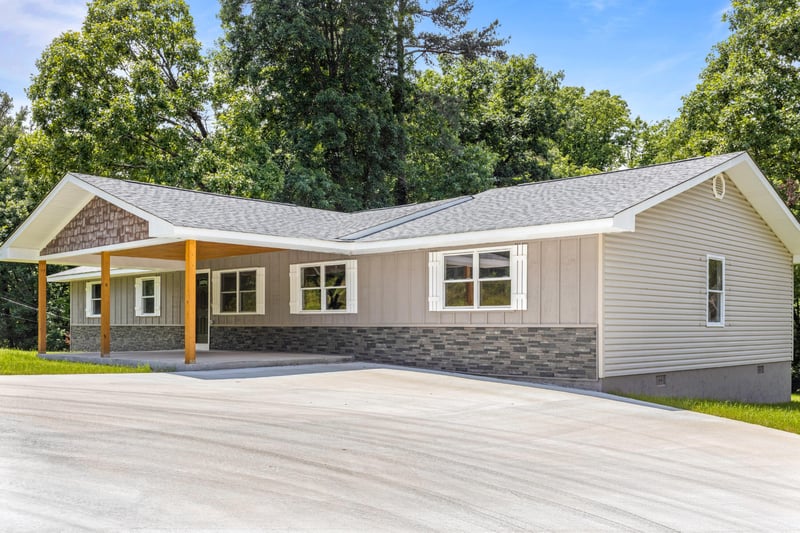 17 Hill St, Ringgold, GA 30736