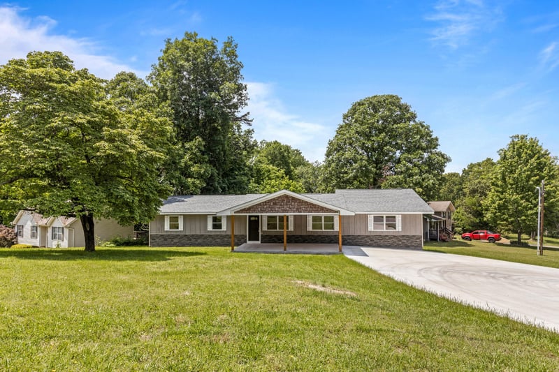 17 Hill St, Ringgold, GA 30736