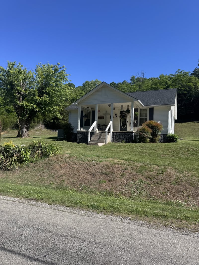 67 Conditt Hollow Rd, Elmwood, TN 38560