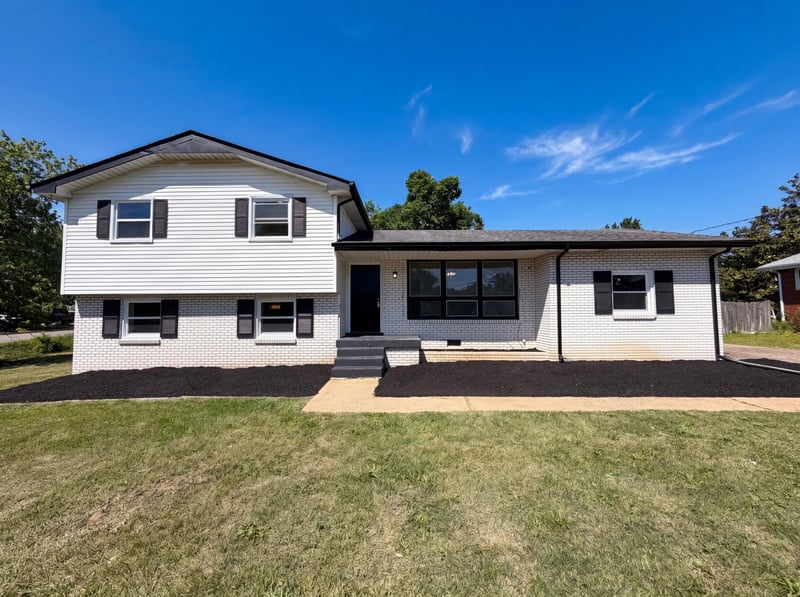 105 Ivy Dr, Hendersonville, TN 37075