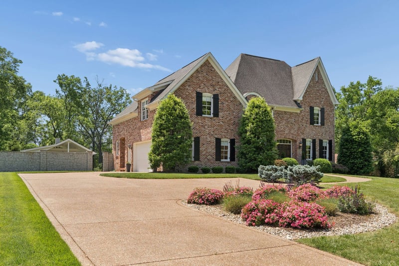 755 Bresslyn Rd, Nashville, TN 37205