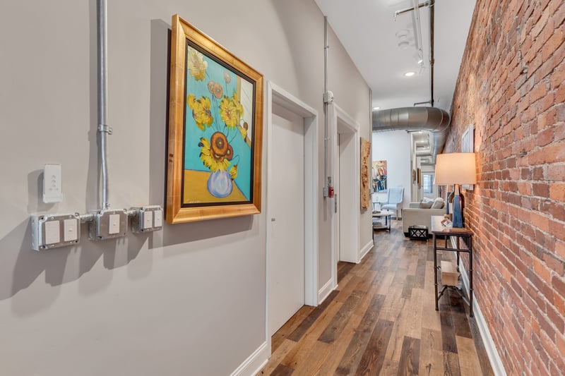 208 3rd Ave N #500, Nashville, TN 37201