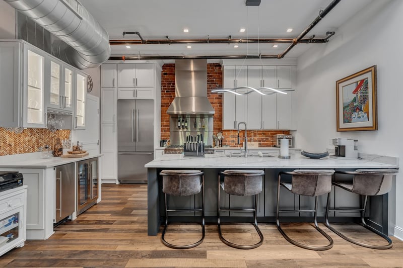 208 3rd Ave N #500, Nashville, TN 37201