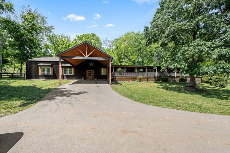 4303 Moore Ln, Culleoka, TN 38451