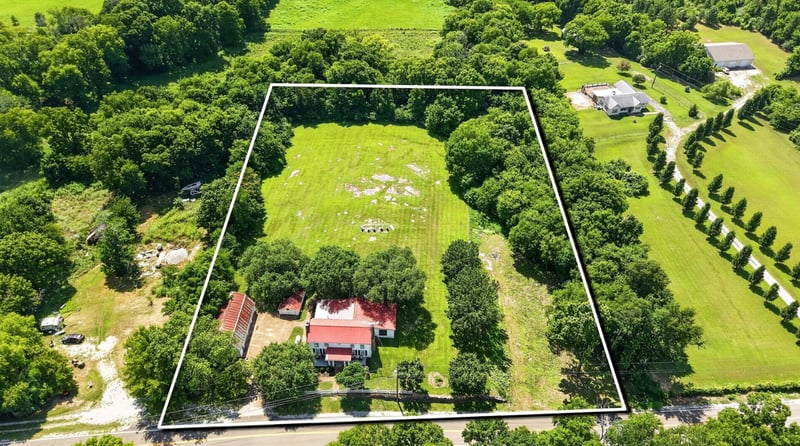 3798 Mccandless Rd, Columbia, TN 38401