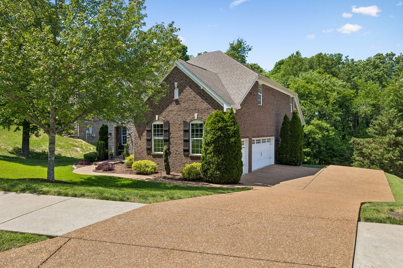 1169 Pin Oak Ln, Brentwood, TN 37027