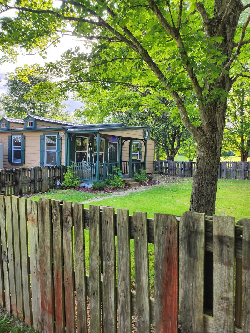 2416 Lee Dr, Pleasant View, TN 37146