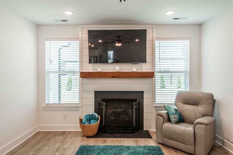 375 Turfway Pk, Gallatin, TN 37066