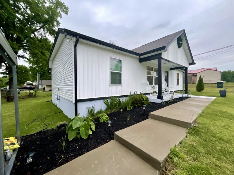2718 Driftwood Dr, Springfield, TN 37172