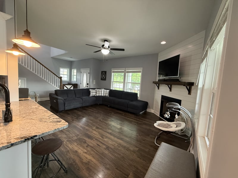 802 E Main St, Watertown, TN 37184