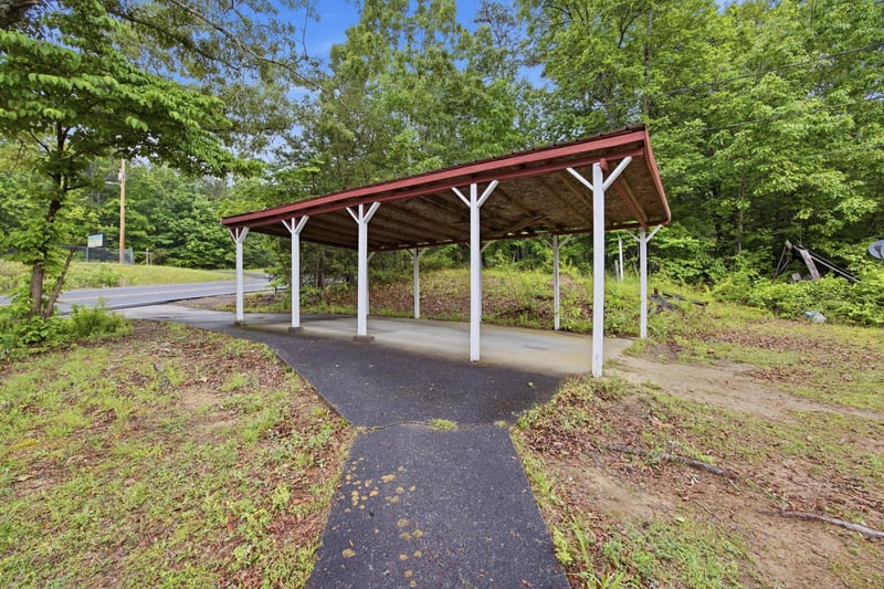 360 Houston Valley Rd, Rocky Face, GA 30740