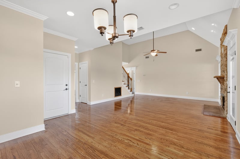 1305 Royal Oak Ave, Murfreesboro, TN 37129