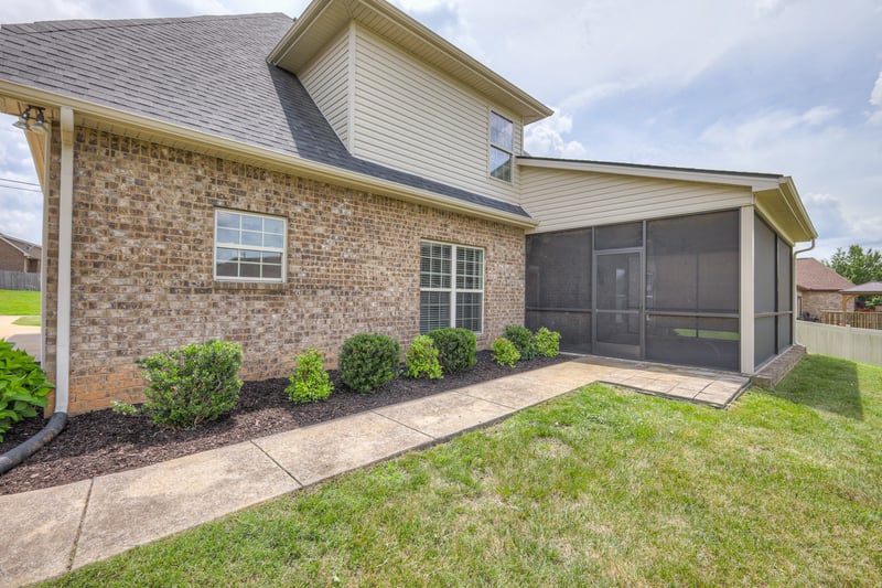 1305 Royal Oak Ave, Murfreesboro, TN 37129