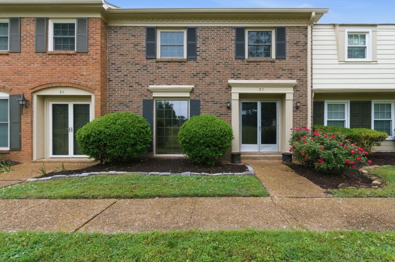 8207 Sawyer Brown Rd #E3, Nashville, TN 37221