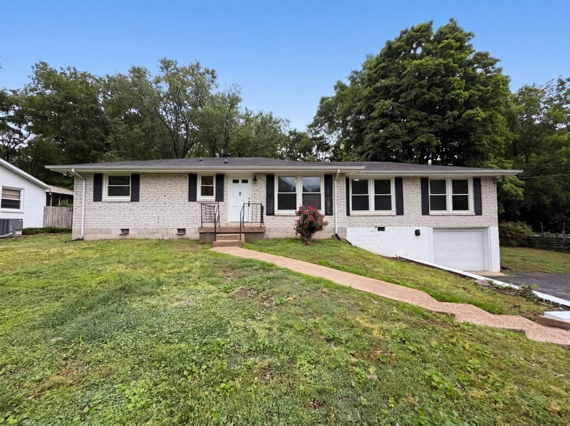 724 Woodmere Dr, Nashville, TN 37217