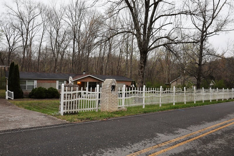 1050 Macon Wall Rd, Ashland City, TN 37015