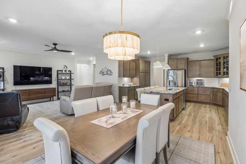 837 Odell Dr, White House, TN 37188