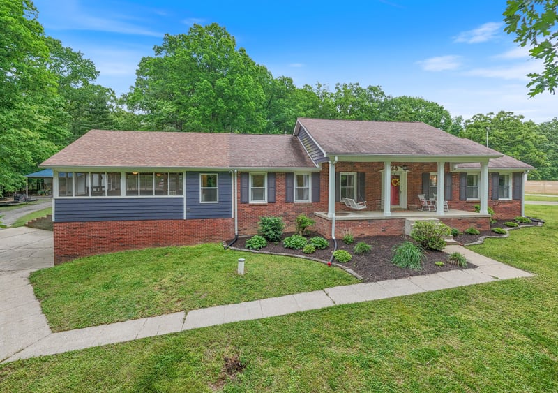 216 Rouse Rd, Dickson, TN 37055