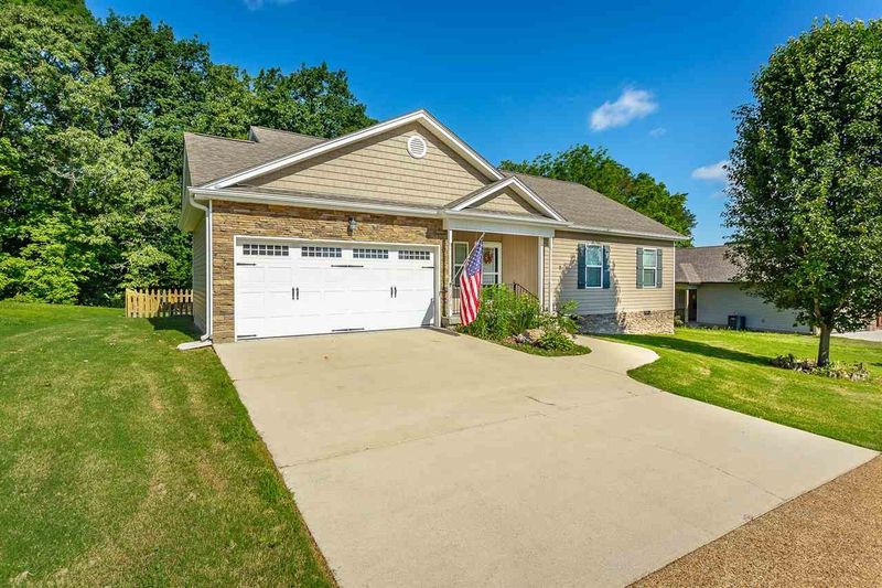 33 Cottage Crest, Chickamauga, GA 30707