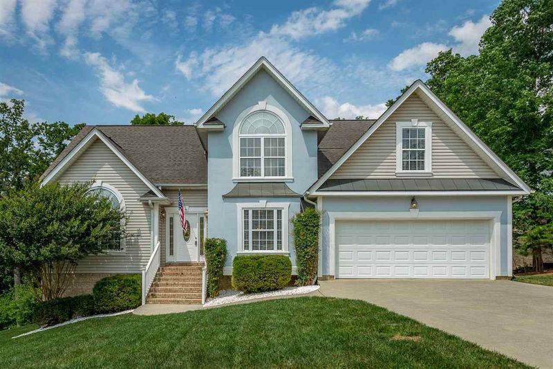 109 Carriage Dr, Ringgold, GA 30736