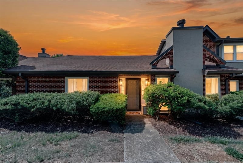 237 Highland Villa Cir, Nashville, TN 37211
