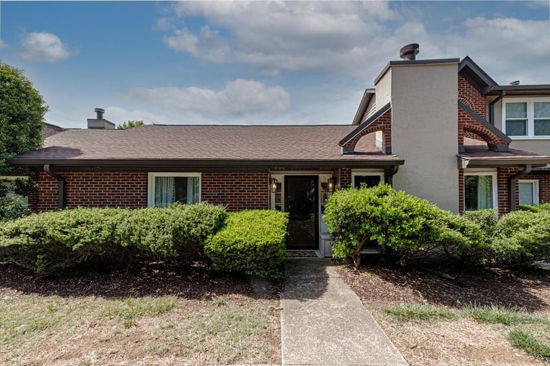 237 Highland Villa Cir, Nashville, TN 37211