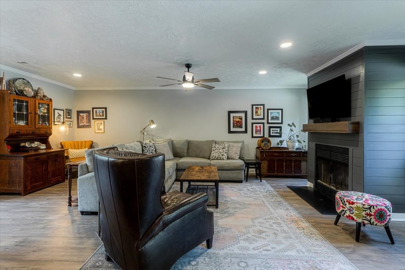 237 Highland Villa Cir, Nashville, TN 37211