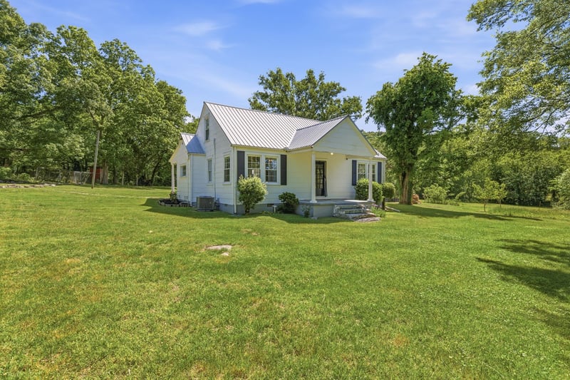 14991 Manchester Pike, Christiana, TN 37037