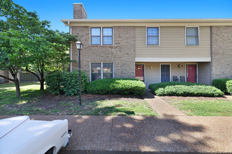222 Westfield Dr, Nashville, TN 37221