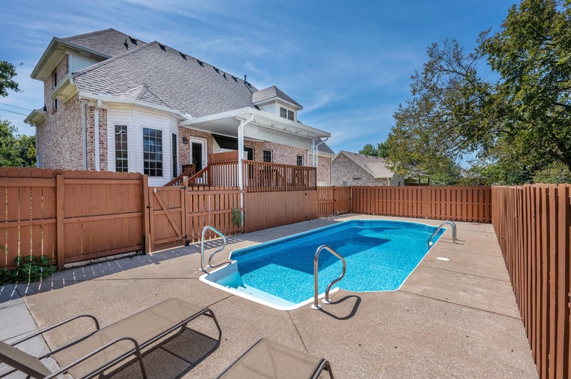 260 Page Dr, Mount Juliet, TN 37122