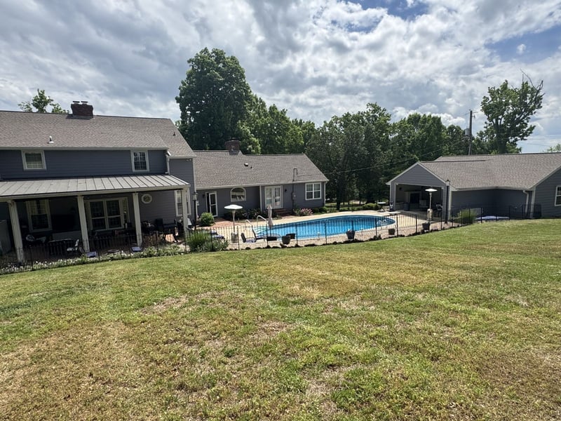185 Clifftop Dr, Hendersonville, TN 37075