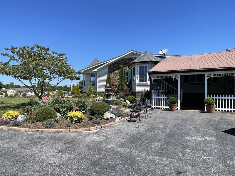 805A Jackson Rd, Portland, TN 37148