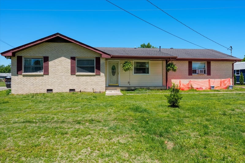 127 Scotch St, Hendersonville, TN 37075