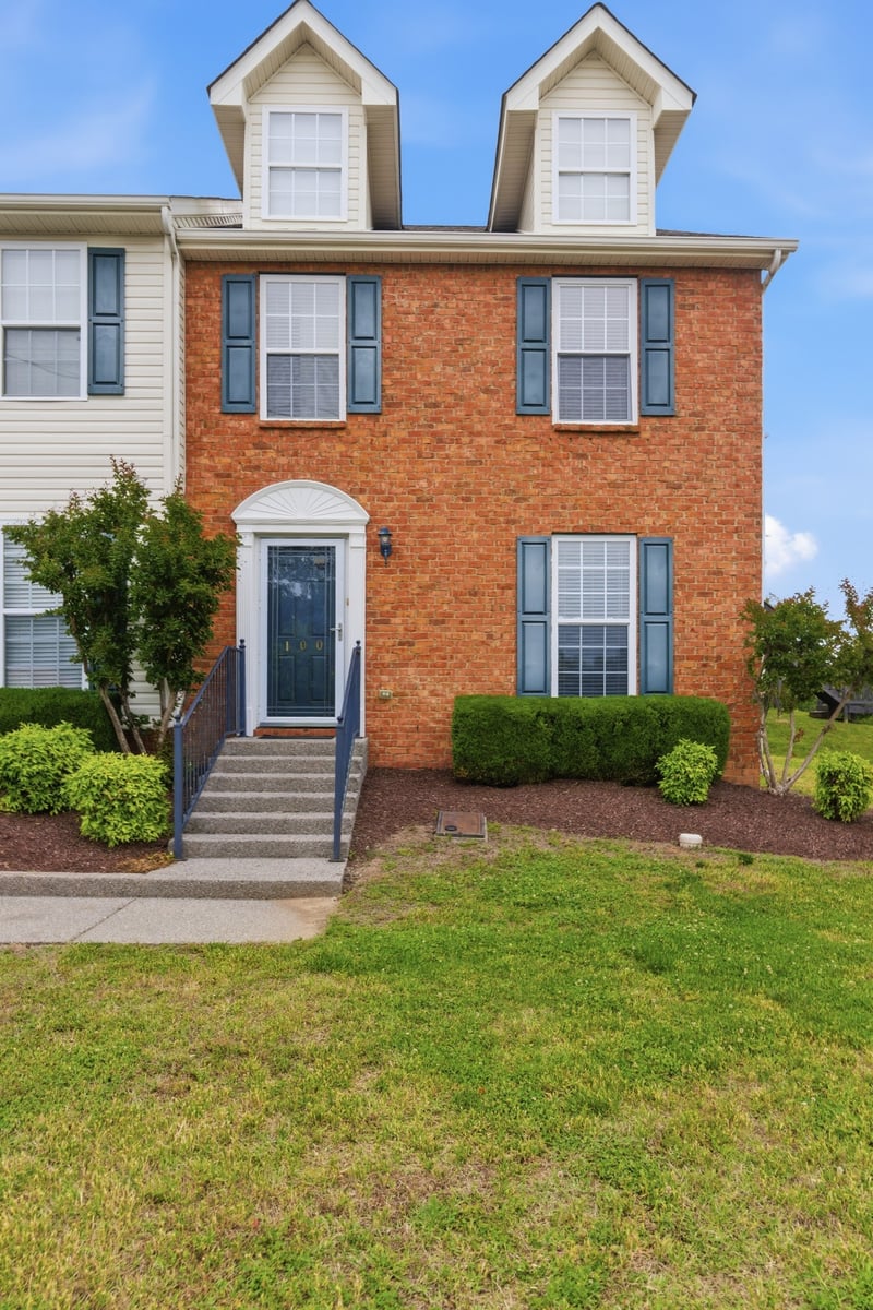 5170 Hickory Hollow Pkwy #100, Antioch, TN 37013