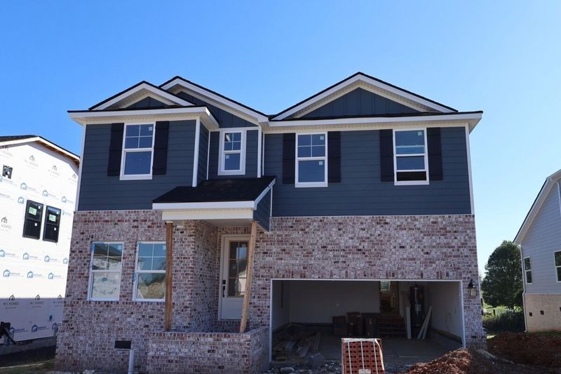 3149 Rolling Brook Dr, Columbia, TN 38401