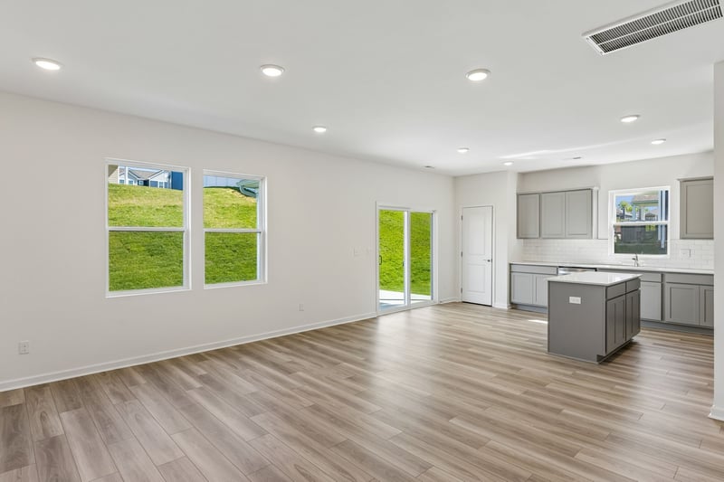 4010 Sadie St, Columbia, TN 38401