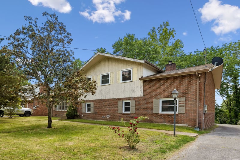 2617 Mesa Dr, Nashville, TN 37217