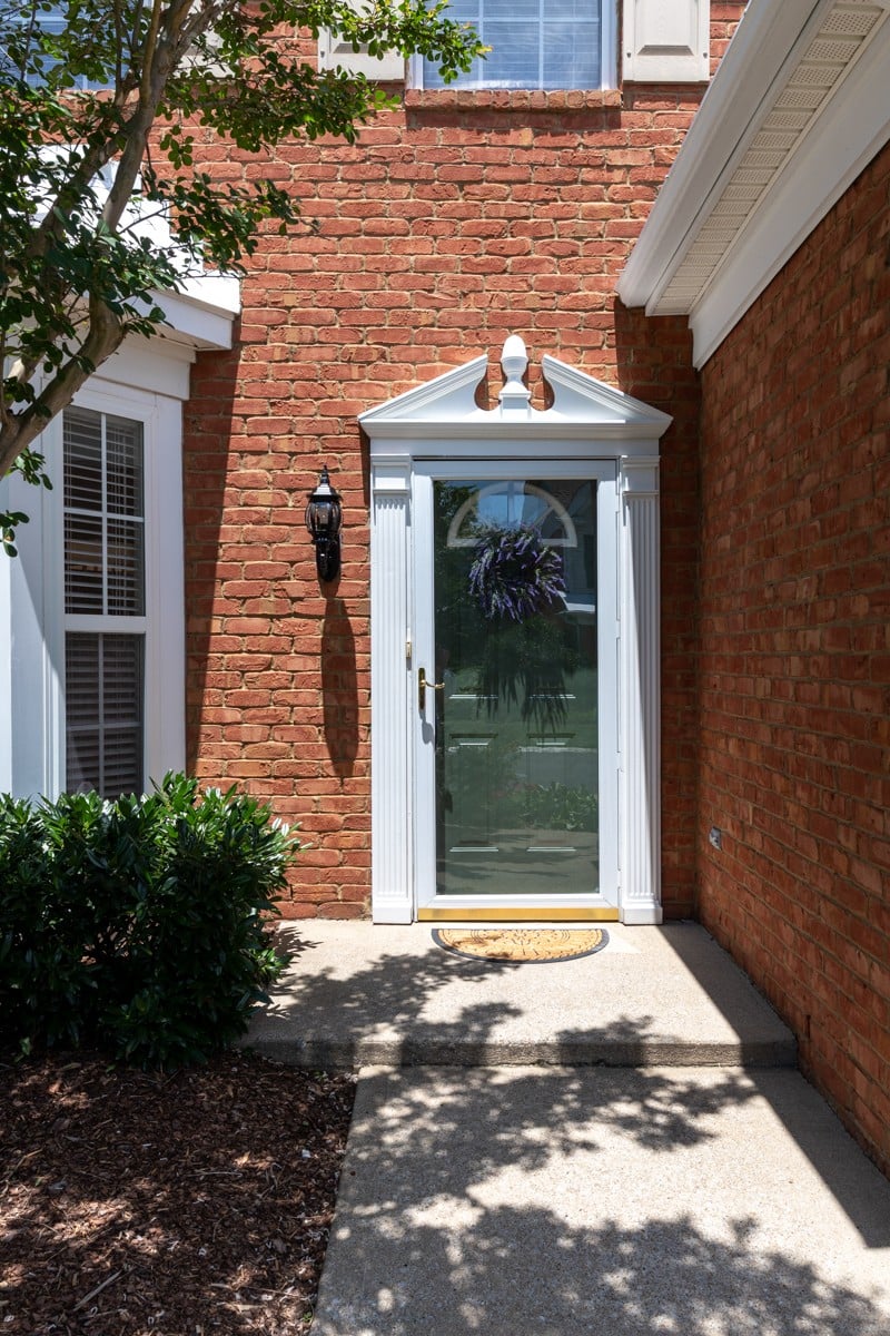 510 Old Towne Dr, Brentwood, TN 37027