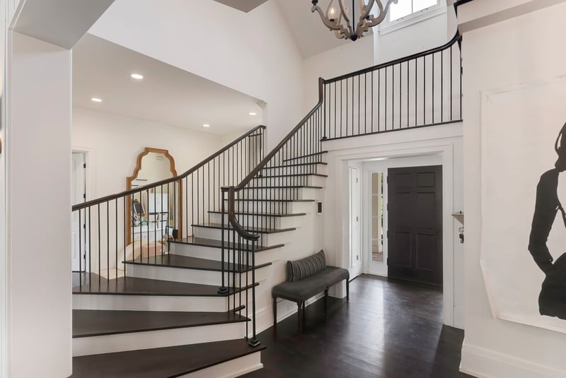 2 Bridleway Trl, Nashville, TN 37215