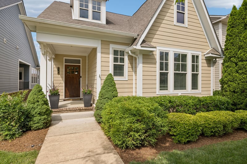 2764 Americus Dr, Thompsons Station, TN 37179