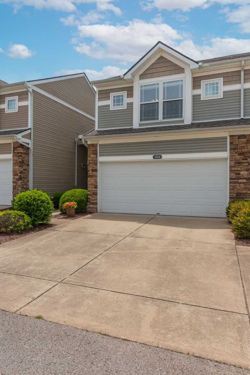 1056 Somerset Springs Dr, Spring Hill, TN 37174