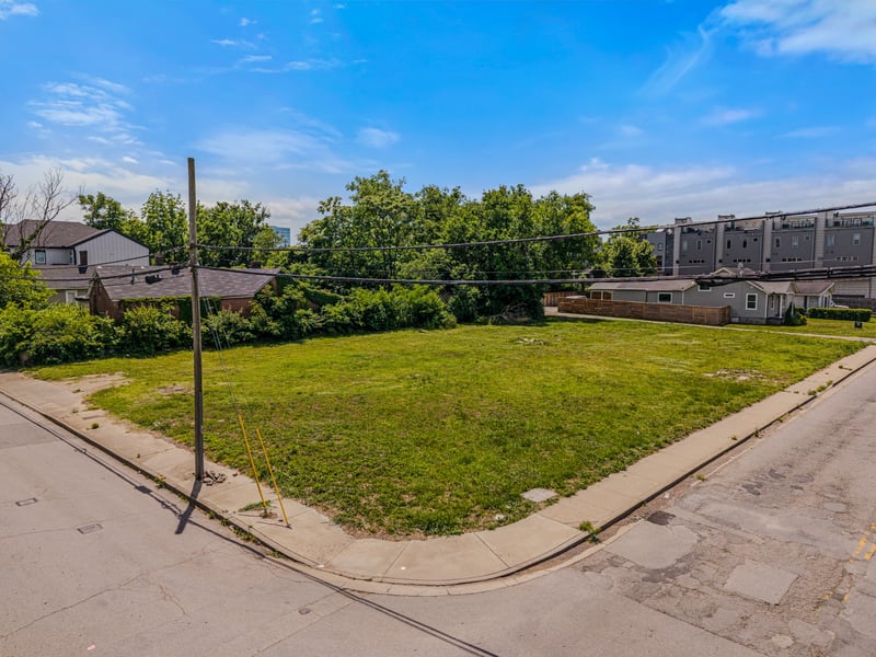 616 26th Ave N, Nashville, TN 37209