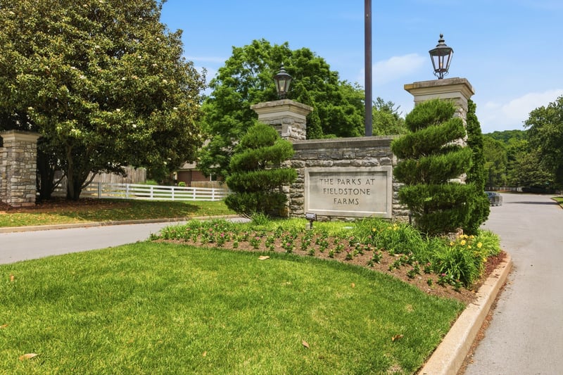609 Black Horse Pkwy, Franklin, TN 37069
